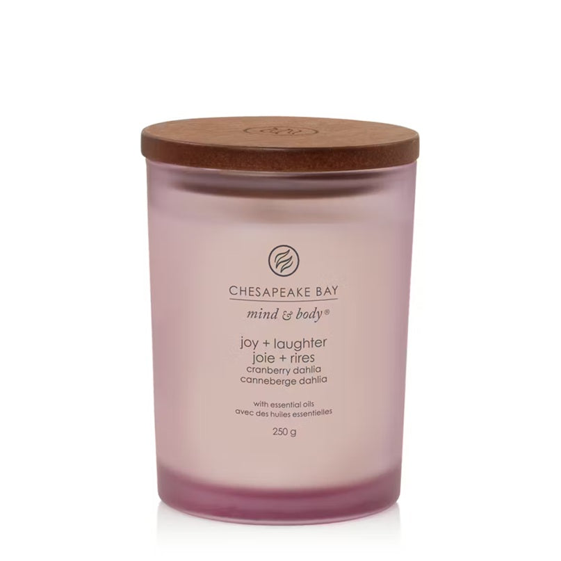 Chesapeake Bay Candle - Medium 250gr - Cranberry Dahlia (Joie & Rires)