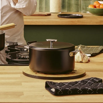 Cookut Merveilleuse casserole poêlon inox 16cm noir graphite avec couvercle