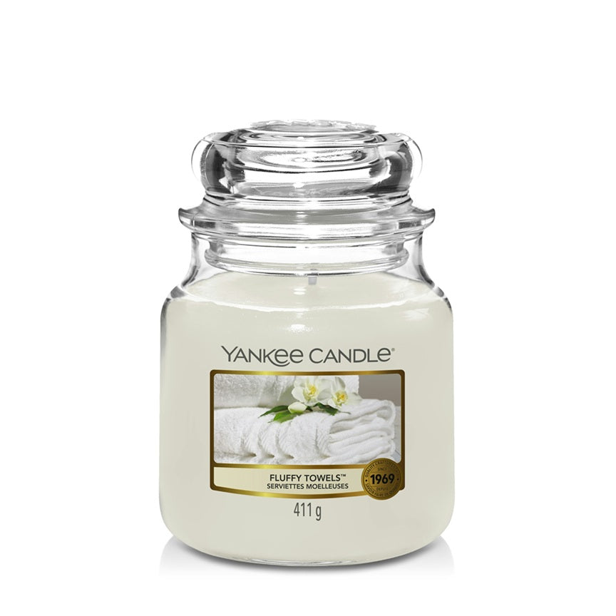 Yankee Candle Fluffy Towels 411gr - Medium Jar