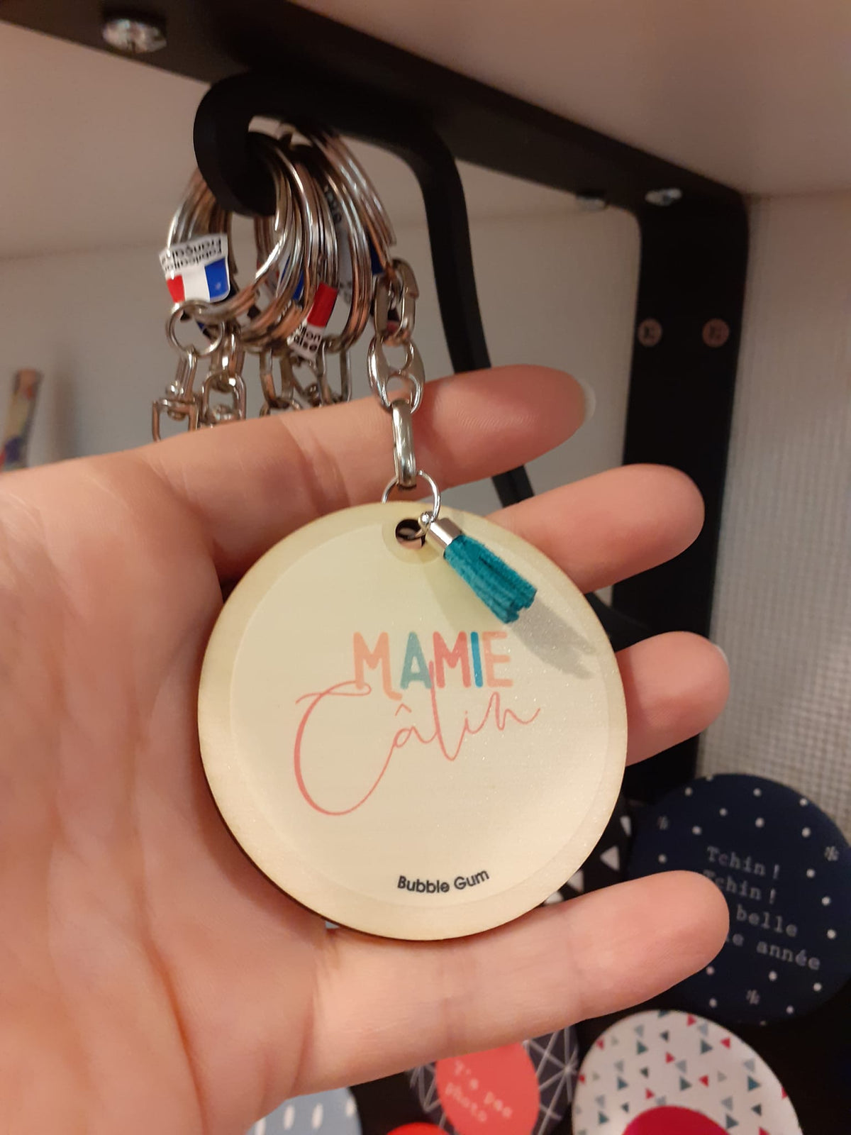 Porte-clés en bois - Mamie Câlin