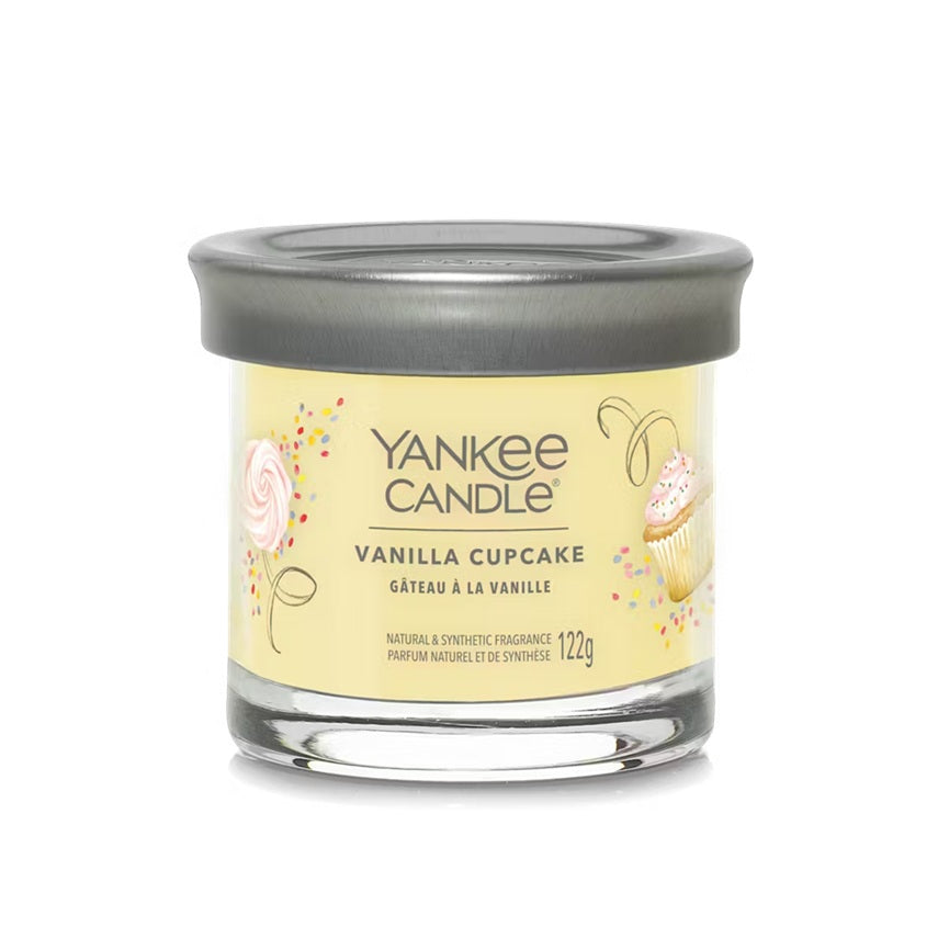 Yankee Candle Vanilla Cupcake 122gr - Small Tumbler